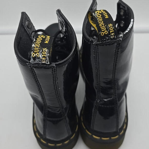 Dr. Martens Women's‎ Boot, Size 7 - Black Patent - Picture 6 of 14